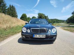 Schwarz Gebraucht 2003 Mercedes E240 Elegance Limousine | 5.000 € (Fairer Preis)