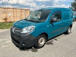 Grün Gebraucht 2017 Renault Kangoo Rapid Extra Van / Kleinbus | 4.000 € (Fairer Preis)