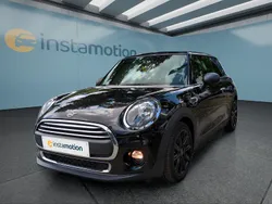 Schwarz Gebraucht 2018 Mini ONE Kleinwagen | 14.999 € (Etwas zu teuer)