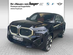 Saphirschwarz Gebraucht 2023 BMW XM Performance SUV | 114.590 € (Teuer)