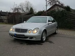 Silber Gebraucht 2003 Mercedes E200 Classic Limousine | 4.500 € (Teuer)