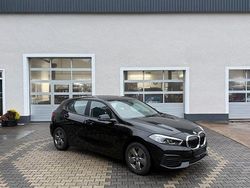 Schwarz Gebraucht 2022 BMW 118 Kleinwagen | 21.990 € (Fairer Preis)