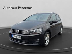 Schwarz Gebraucht 2017 VW Golf Sportsvan Sound Van / Kleinbus | 14.990 € (Guter Preis)