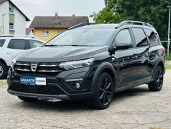 Schwarz Gebraucht 2022 Dacia Jogger Extreme Van / Kleinbus | 18.390 € (Fairer Preis)
