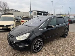 Schwarz Gebraucht 2013 Ford S-MAX Titanium S Van / Kleinbus | 5.750 € (Superpreis)