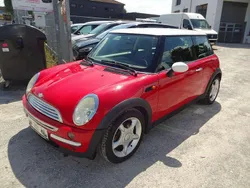 Rot Gebraucht 2004 Mini Cooper Kleinwagen | 1.650 €