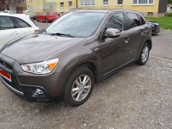 Braun Gebraucht 2012 Mitsubishi ASX SUV | 7.256 € (Etwas zu teuer)