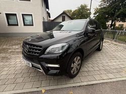 Schwarz Gebraucht 2015 Mercedes ML350 SUV | 22.300 € (Fairer Preis)