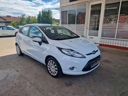 Weiß Gebraucht 2012 Ford Fiesta Trend Kleinwagen | 4.499 € (Fairer Preis)