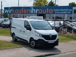 Weiß Gebraucht 2018 Renault Trafic Komfort Van | 8.999 € (Superpreis)