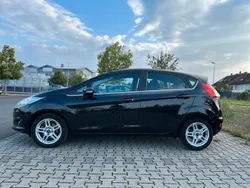Schwarz Gebraucht 2013 Ford Fiesta Kleinwagen | 3.500 € (Fairer Preis)