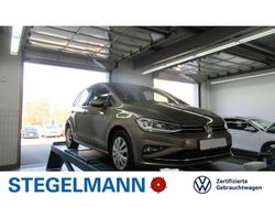 Gold Gebraucht 2018 VW Golf Sportsvan Join Van / Kleinbus | 18.690 € (Fairer Preis)