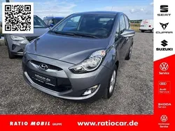 Grau Gebraucht 2014 Hyundai ix20 Style Van / Kleinbus | 9.990 € (Fairer Preis)