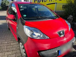 Rot Gebraucht 2005 Peugeot 107 Kleinwagen | 850 € (Superpreis)