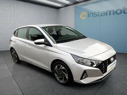 Silber Gebraucht 2021 Hyundai i20 Kleinwagen | 14.799 € (Etwas zu teuer)