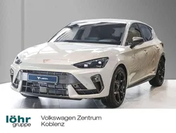 Taigagrau Gebraucht 2024 Cupra Leon Limousine | 33.980 € (Fairer Preis)