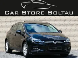Schwarz Gebraucht 2017 Opel Astra Innovation Limousine | 13.770 € (Fairer Preis)