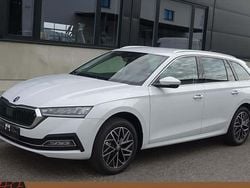 Wei? Gebraucht 2024 Skoda Octavia Selection Kombi | 28.990 € (Superpreis)