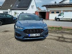 Blau Gebraucht 2022 Ford Mondeo ST-Line Kombi | 22.999 € (Guter Preis)