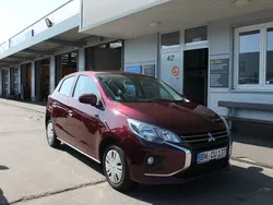 Rot Gebraucht 2023 Mitsubishi Space Star Limousine | 10.900 € (Fairer Preis)