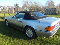 Silber Gebraucht 1993 Mercedes SL300 Cabrio | 15.500 €