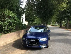 Blau Gebraucht 2014 Audi A3 Sportback Attraction Limousine | 12.500 € (Fairer Preis)