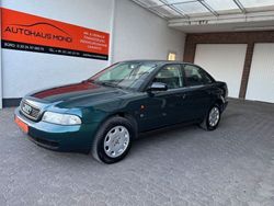 Grün Gebraucht 1995 Audi A4 Sport Limousine | 4.900 €