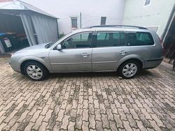 Silber Gebraucht 2003 Ford Mondeo Kombi | 800 € (Guter Preis)