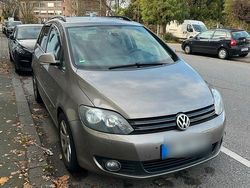 Braun Gebraucht 2010 VW Golf Plus Cross Van / Kleinbus | 4.750 € (Etwas zu teuer)