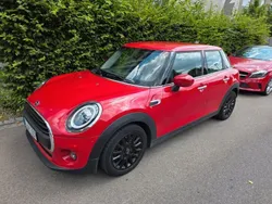 Rot Gebraucht 2019 Mini ONE Kleinwagen | 15.600 € (Fairer Preis)