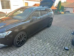 Schwarz Gebraucht 2016 Ford Mondeo Kombi | 9.000 € (Fairer Preis)