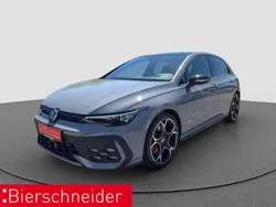 Grau Gebraucht 2024 VW Golf VIII GTI Limousine | 41.950 € (Fairer Preis)