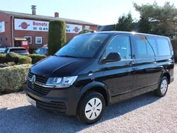 Deep black pearlescent Gebraucht 2022 VW T6.1 Van | 36.980 € (Superpreis)