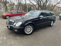 Schwarz Gebraucht 2009 Mercedes E220 Avantgarde Kombi | 4.200 € (Superpreis)