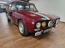Rot Gebraucht 1975 Alfa Romeo 2000 Limousine | 18.790 €