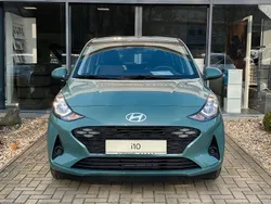Grün Neu 2025 Hyundai i10 Trend Kleinwagen | 17.539 € (Fairer Preis)