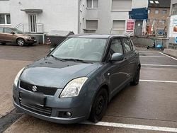 Grau Gebraucht 2009 Suzuki Swift Kombi | 2.300 € (Guter Preis)