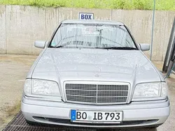 Silber Gebraucht 1996 Mercedes C220 Elegance Limousine | 6.500 €