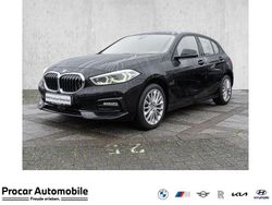 Schwarz Gebraucht 2021 BMW 118 Sport Line Kleinwagen | 20.240 € (Fairer Preis)