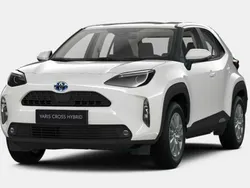 Weiß Gebraucht 2022 Toyota Yaris Cross Comfort SUV | 23.990 € (Guter Preis)