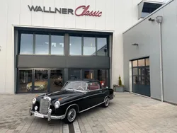 Schwarz Gebraucht 1960 Mercedes 220 SE | 114.900 €