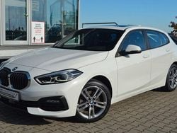 Weiß Gebraucht 2021 BMW 118 Kleinwagen | 19.299 € (Guter Preis)