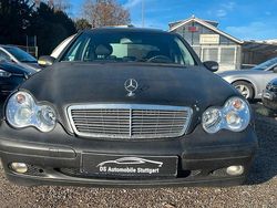Schwarz Gebraucht 2002 Mercedes C180 Limousine | 799 € (Guter Preis)