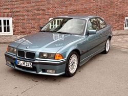 Grün Gebraucht 1995 BMW 328 M Sport Coupé | 9.999 €