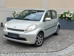 Gold Gebraucht 2007 Daihatsu Sirion Kleinwagen | 2.350 € (Guter Preis)