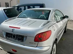 Silber Gebraucht 2005 Peugeot 206 CC Cabrio | 400 € (Superpreis)