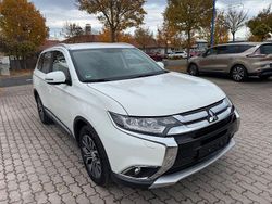 Weiß Gebraucht 2017 Mitsubishi Outlander Diamant Edition SUV | 11.700 € (Superpreis)