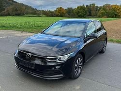 Schwarz Gebraucht 2022 VW Golf Active Limousine | 21.900 € (Guter Preis)