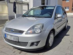 Silber Gebraucht 2007 Ford Fiesta Kleinwagen | 1.880 € (Fairer Preis)