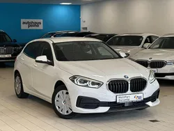 Weiß Gebraucht 2022 BMW 116 Comfort Edition Kleinwagen | 19.299 € (Guter Preis)